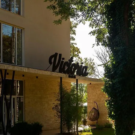 Victoria 艾福雷诺德